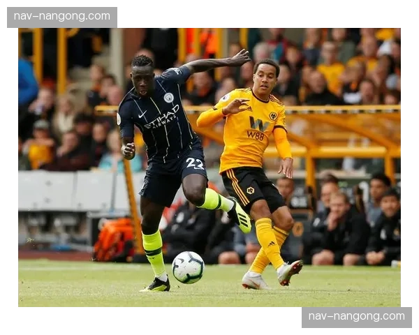 狼队控球率同样处于劣势，进攻组织依赖个人能力突破